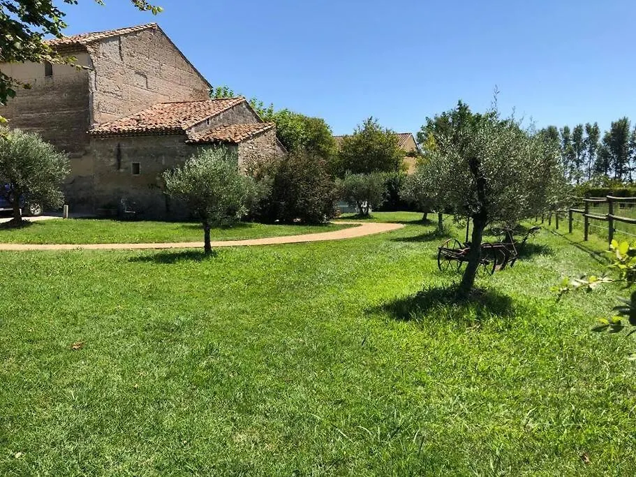 Mas L Oustau De Memei Althen-des-Paluds 0*,  France