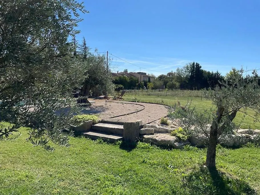 Holiday home Mas L Oustau De Memei Althen-des-Paluds